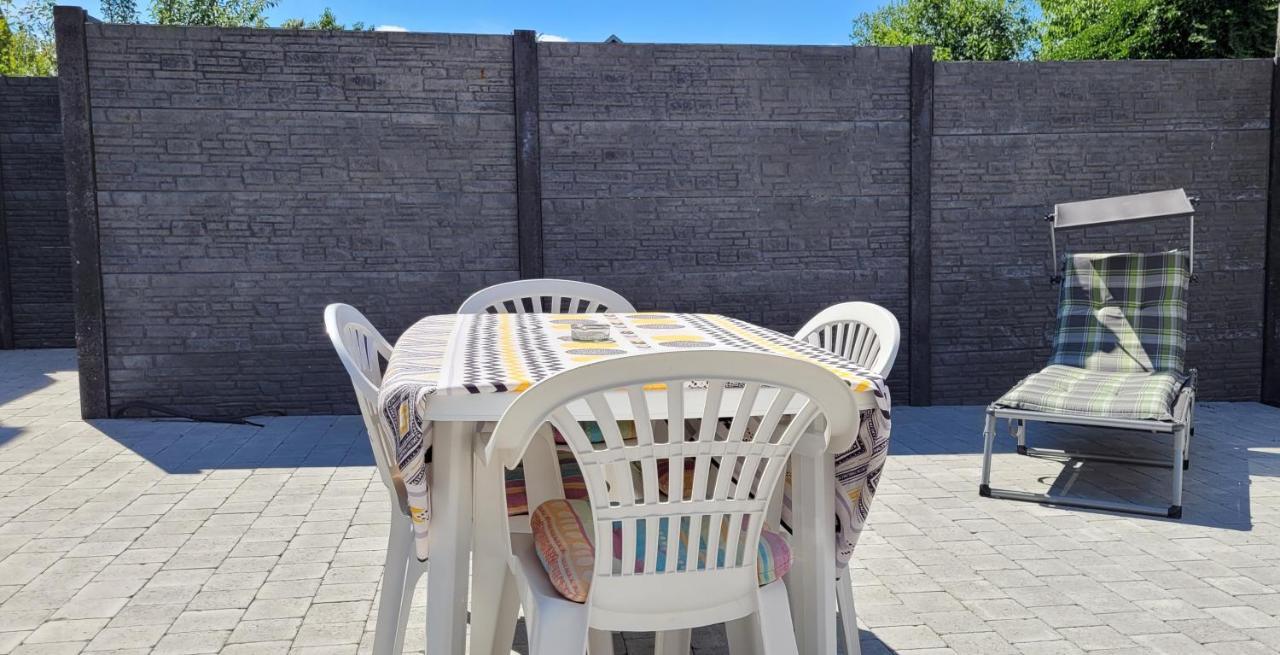 Il Vialetto, Appartement Capri, Spacieux, Tout Confort, Au Calme Jeumont Екстериор снимка